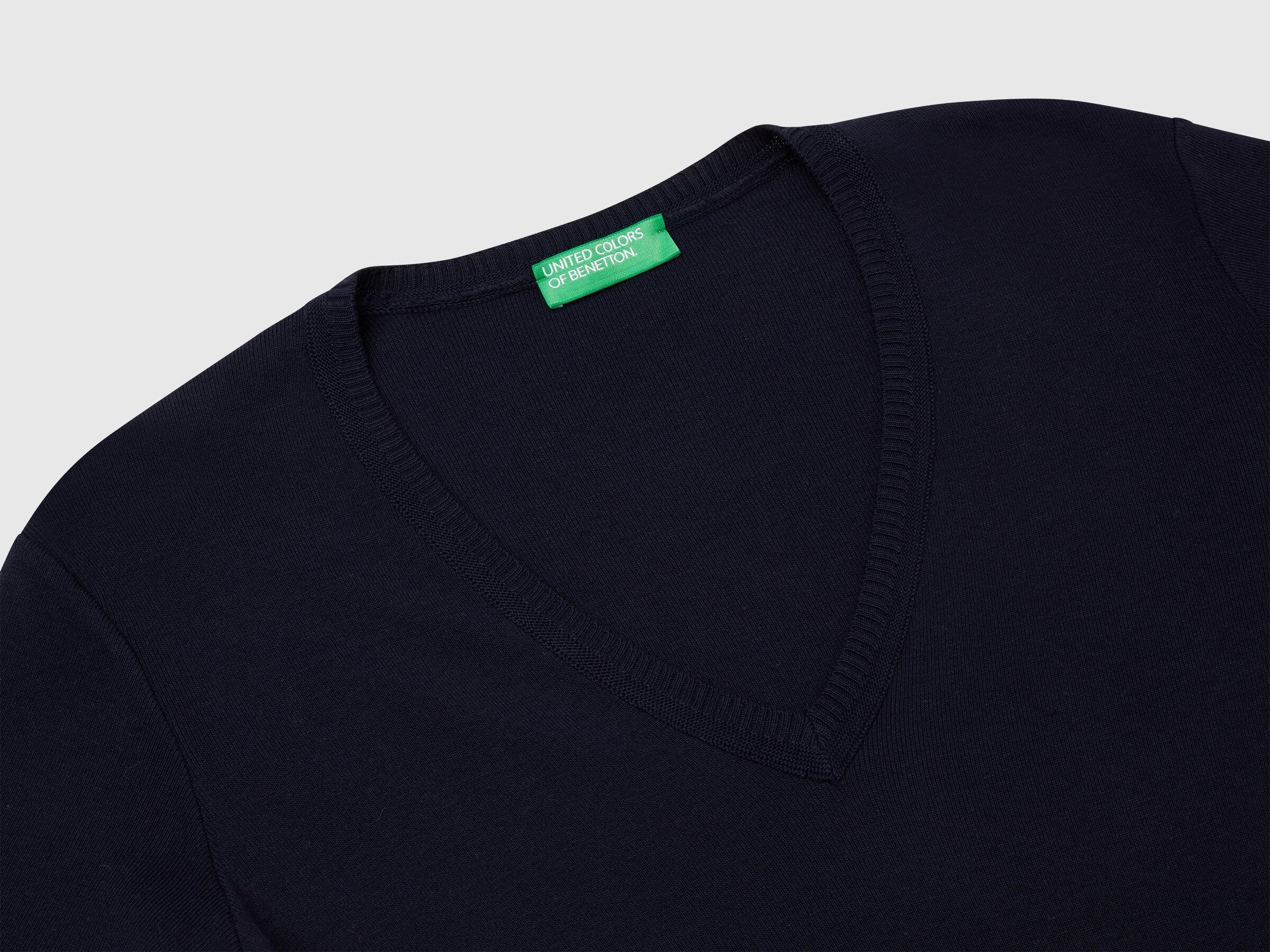 V NECK SWEATER L/S Women image number 6